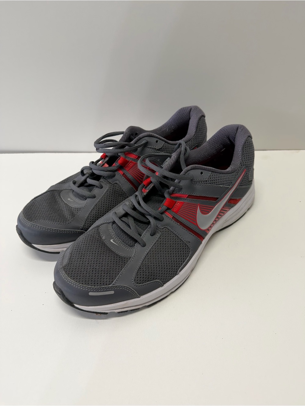 Nike Gray and Red Athletic Sneakers men’s 13